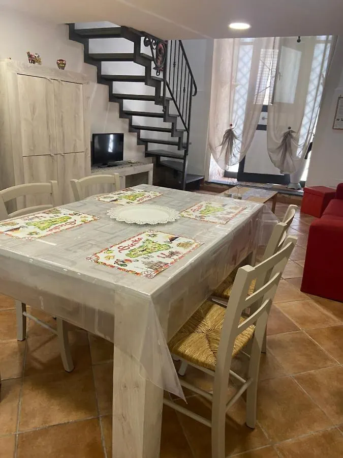 Holiday home Casa Trinita Villa Catania