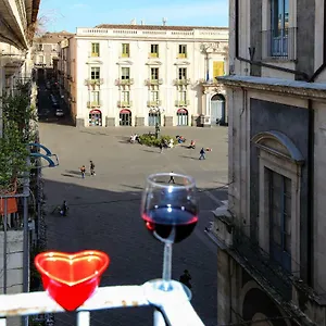 Dom wakacyjny Sicily Wonderful Piazza Universita', Katania